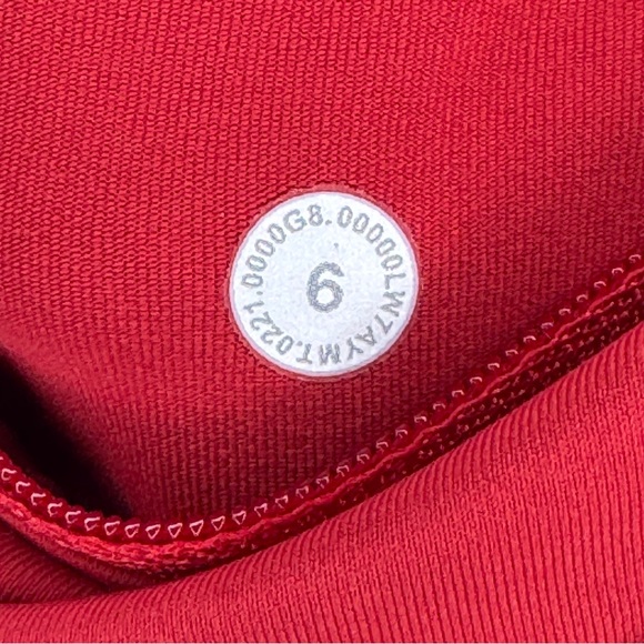 Lululemon Speed Up Running Short Long 4" Updated Fit Dark Red Size 6 - Picture 9 of 9